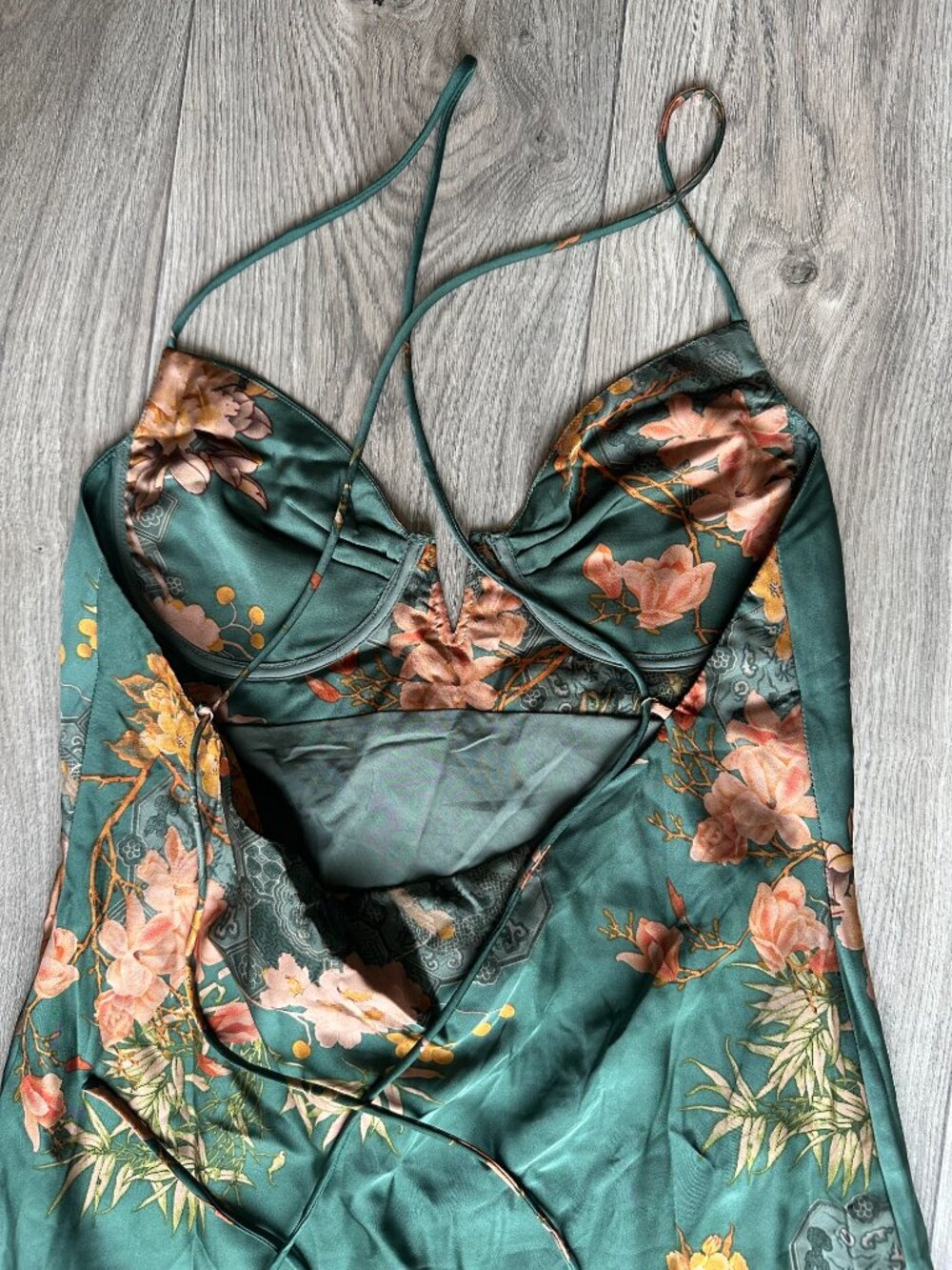 🌿 ACOA Green Floral Satin Bustier Midi Dress Open Tie Back NWT Medium 🌿 - Picture 6 of 7